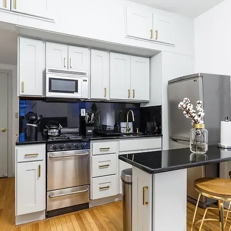 Apartment 283: Columbus Circle